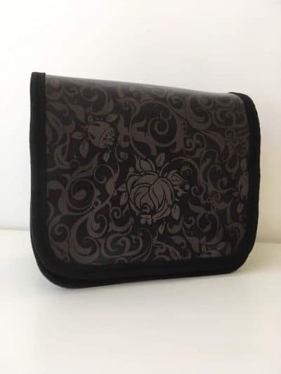 Handtasche klein - Blumen/Ornamente braun/schwarz