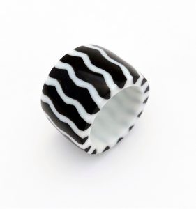 Fingerring Black&White